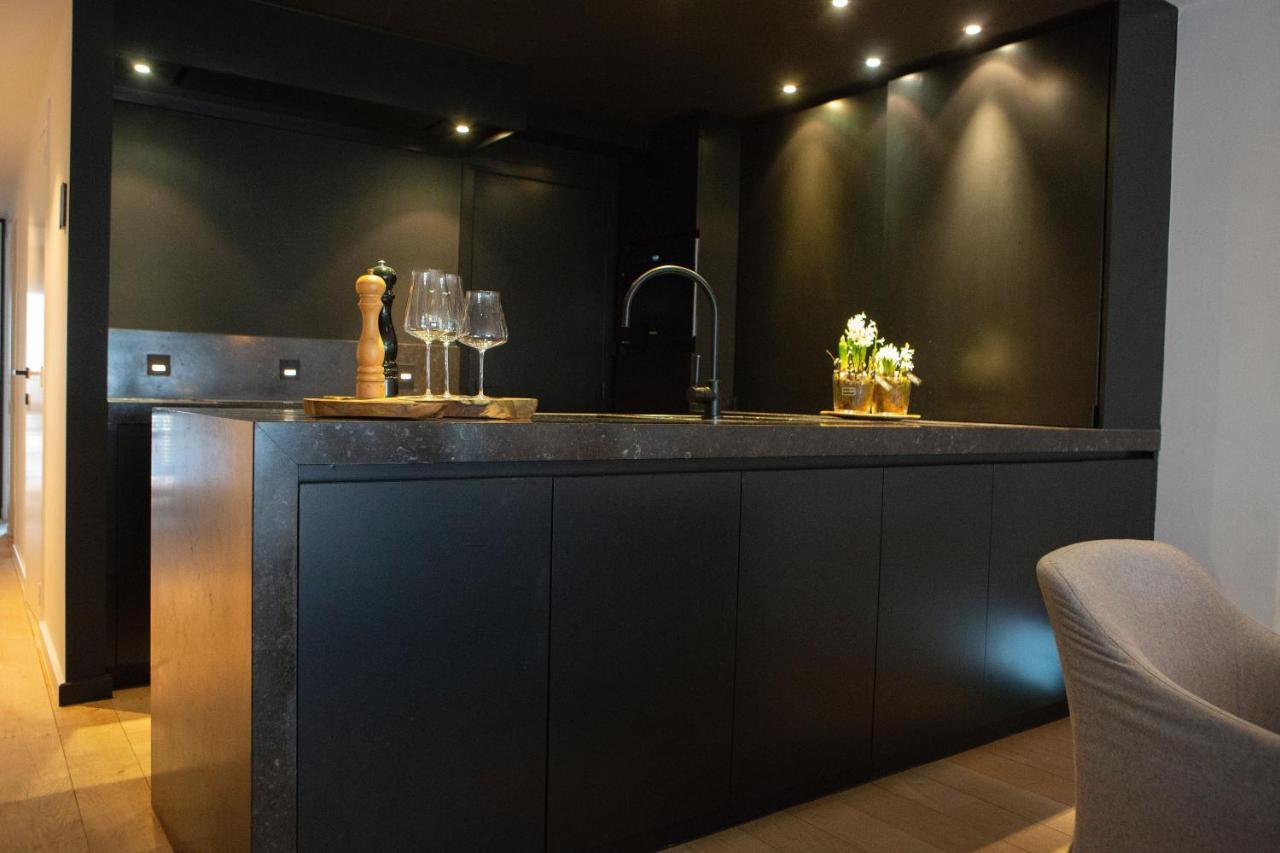Apartment Lombokliving I Luxury 2bdr & Parking Lippenslaan